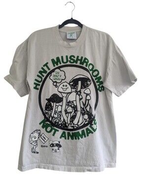 Online Ceramics Hunt Mushrooms T-shirt 2019